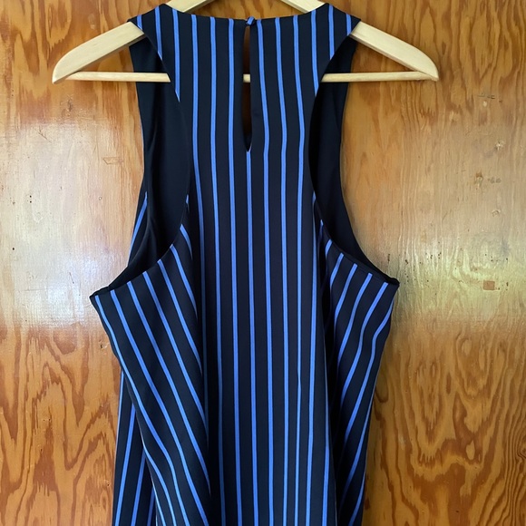 Banana Republic Silky Striped Tank. - Picture 2 of 4